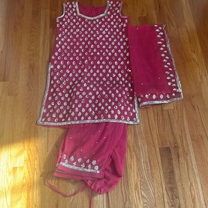 Pink Kurta w/ Pyjami and Dupatta